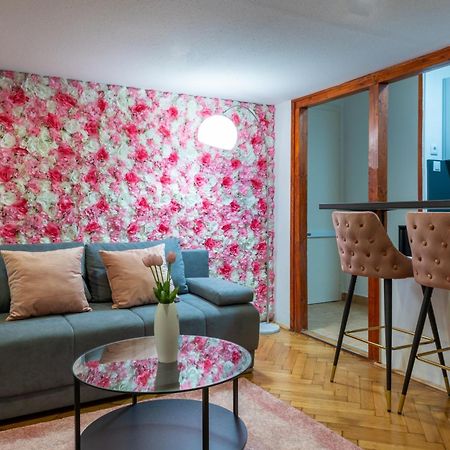 Rose Garden Apartment Budapest Ngoại thất bức ảnh
